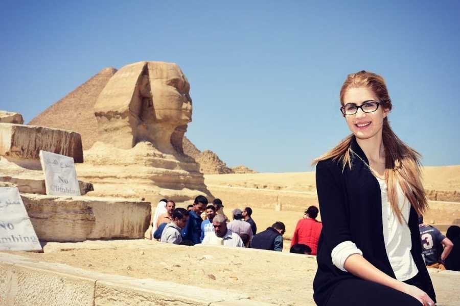 Cairo Stopover Tour - Giza Pyramids, Egyptian Museum, Citadel & Bazaar