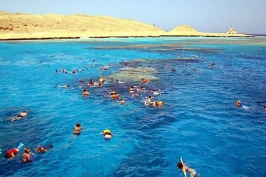 Snorkeling Trip to Giftun Island from Hurghada