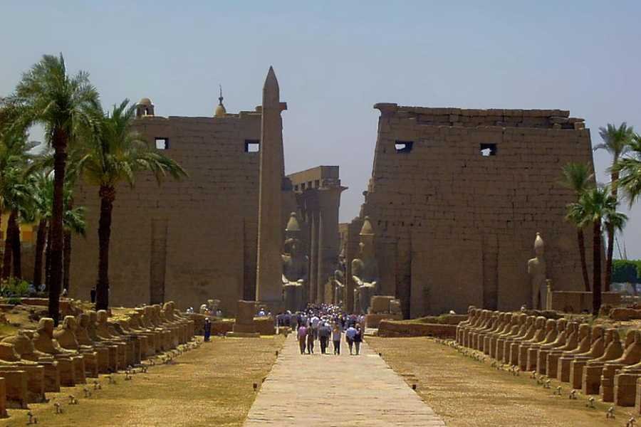 Aswan to Luxor Full Day Tour with Private Car & Guide